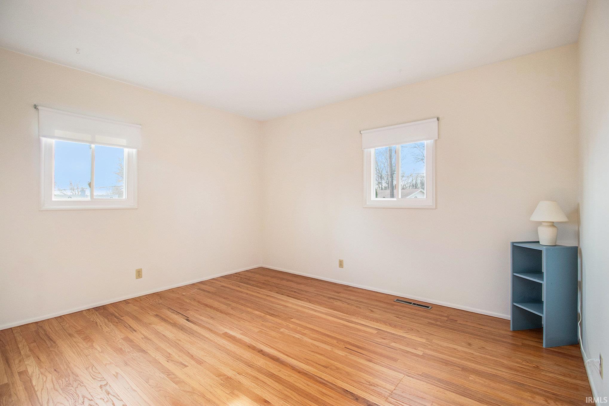 4901 Craig Road South Bend, IN 46614 - Photo 11 of 23 Gallery Image 11