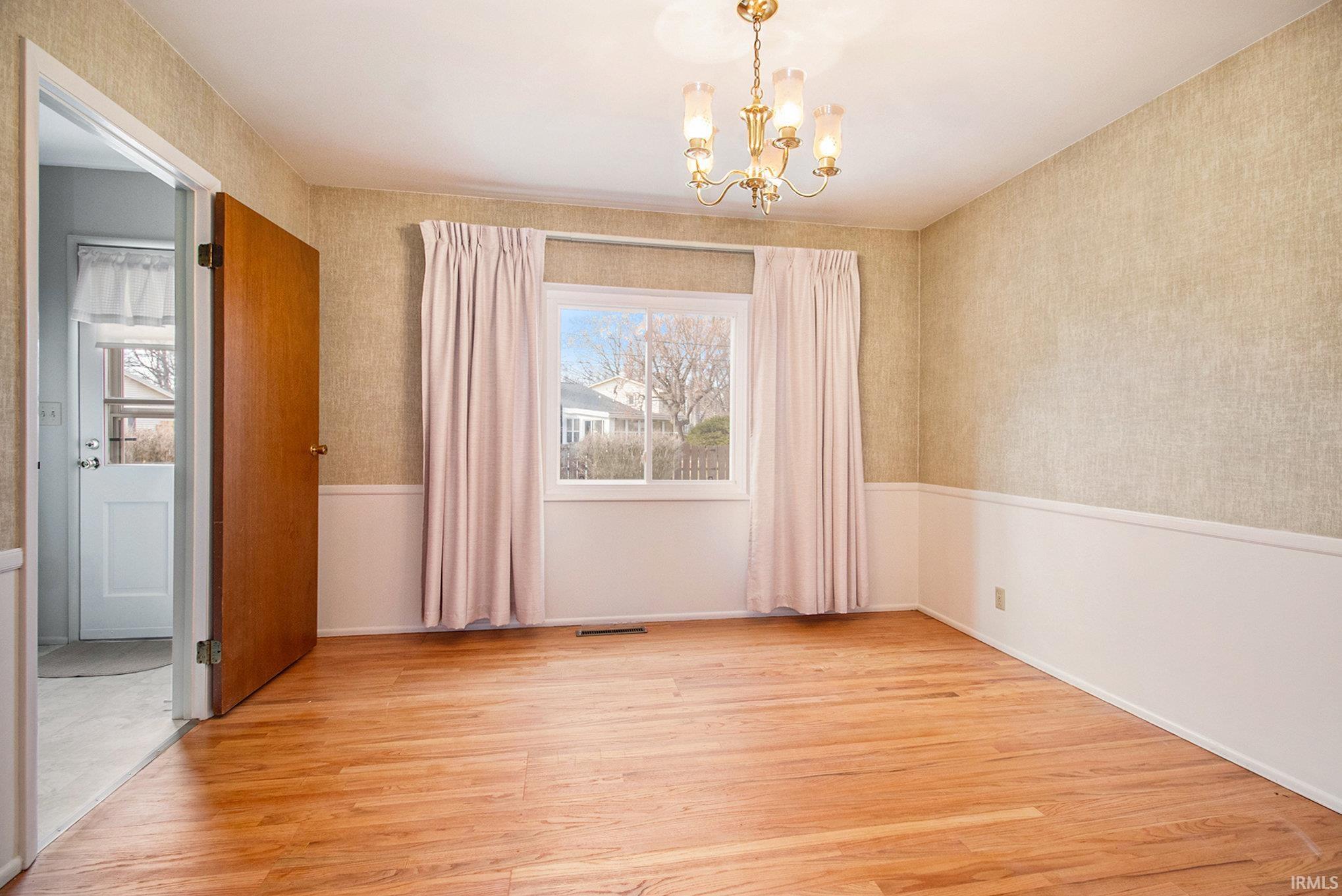 4901 Craig Road South Bend, IN 46614 - Photo 6 of 23 Gallery Image 6