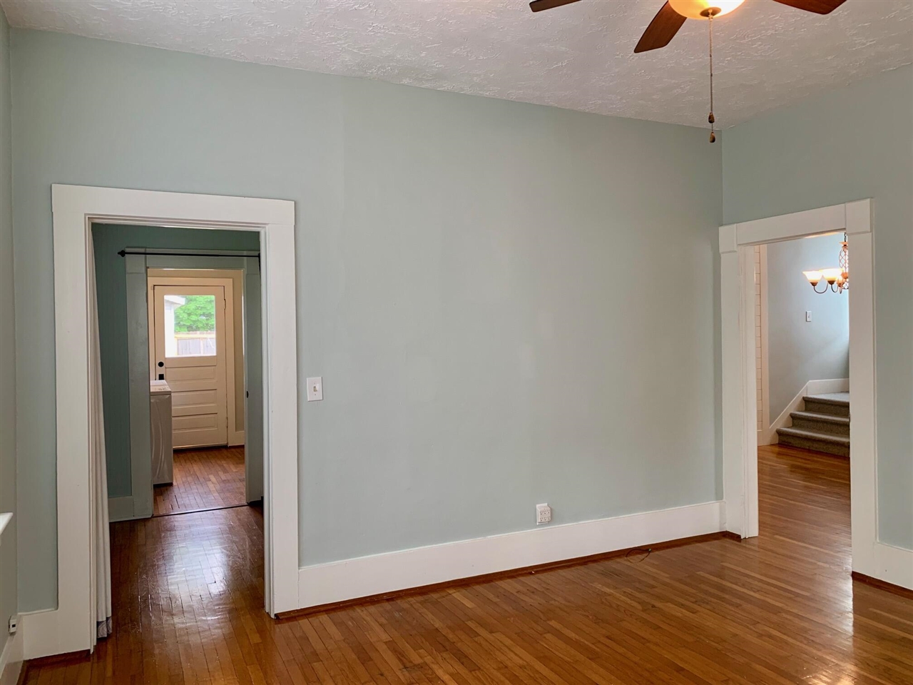 413 North Rath Avenue Ludington, MI 49431 - Photo 13 of 35