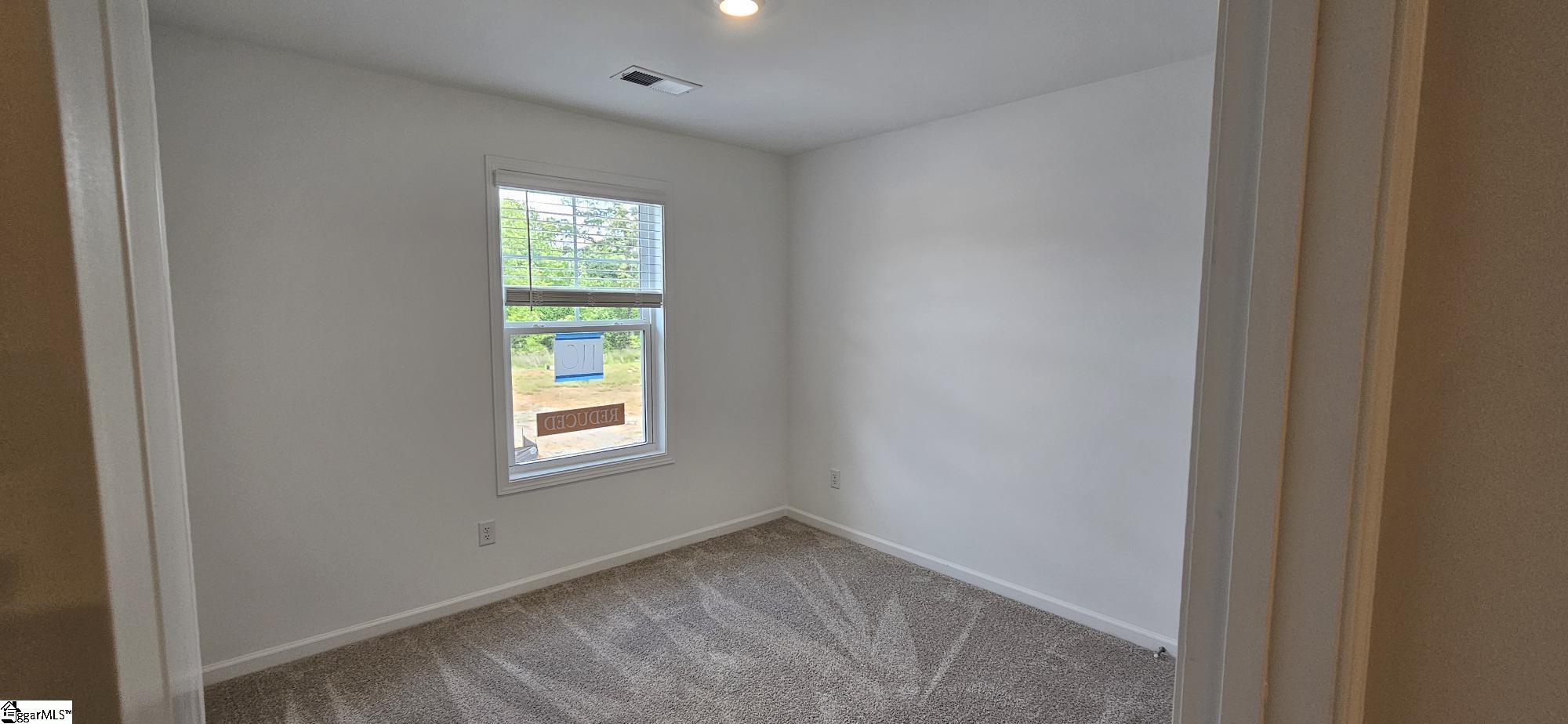 409 Belgrove Way Easley, SC 29640 - Photo 9 of 15