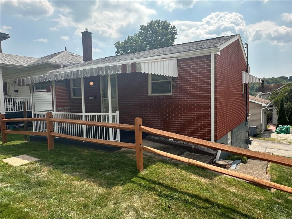 608 R Pennsylvania Avenue Irwin, PA 15642 - Photo 1 of 6 Gallery Image 1