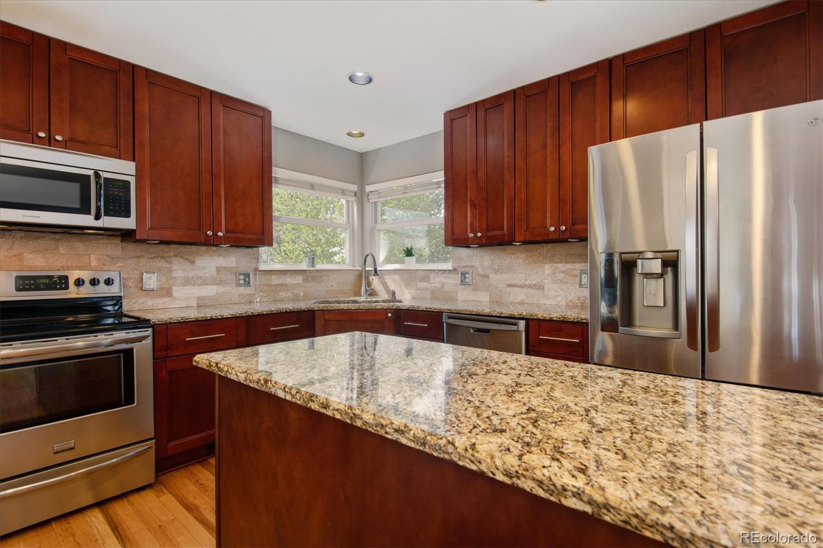 753 Huntington Drive Highlands Ranch, CO 80126 - Photo 10 of 30