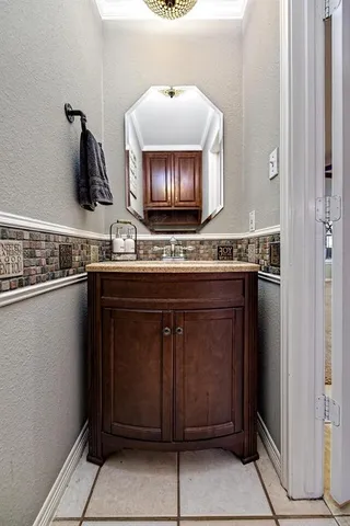 $849,900 | 102 County Road 424A, Lorena, TX 76655