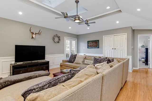 $849,900 | 102 County Road 424A, Lorena, TX 76655