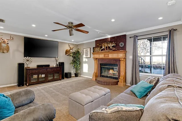 $849,900 | 102 County Road 424A, Lorena, TX 76655