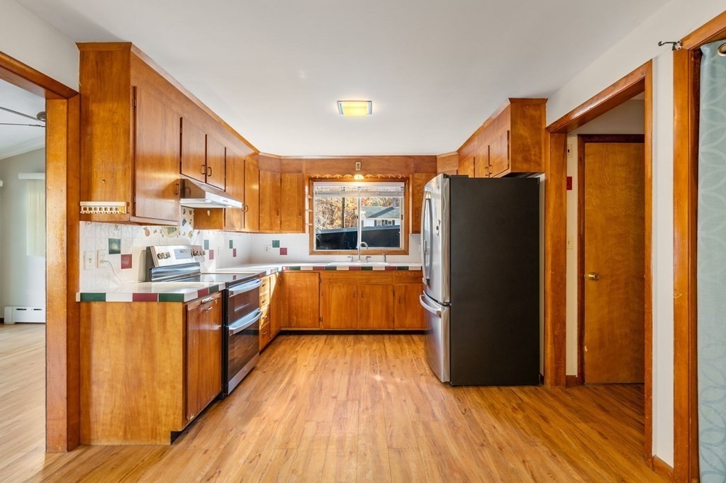 8 Lake Road Ashburnham, MA 01430 - Photo 2 of 27 Gallery Image 2