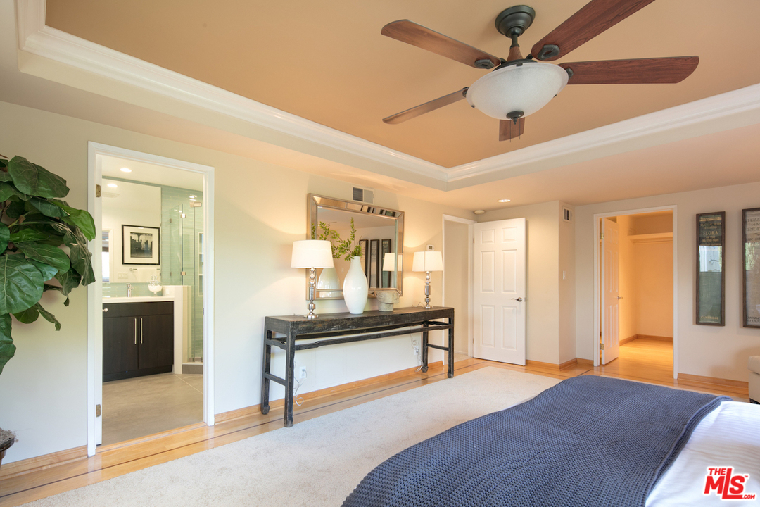 7943 West 80th Street Playa del Rey, CA 90293 - Photo 13 of 28