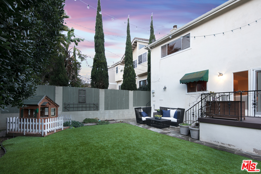 7943 West 80th Street Playa del Rey, CA 90293 - Photo 23 of 28