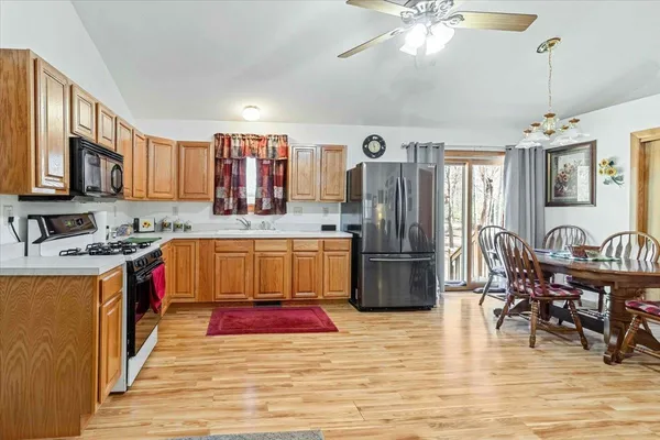 $354,900 | 1809 South Badger Court, Arkdale, WI 54613