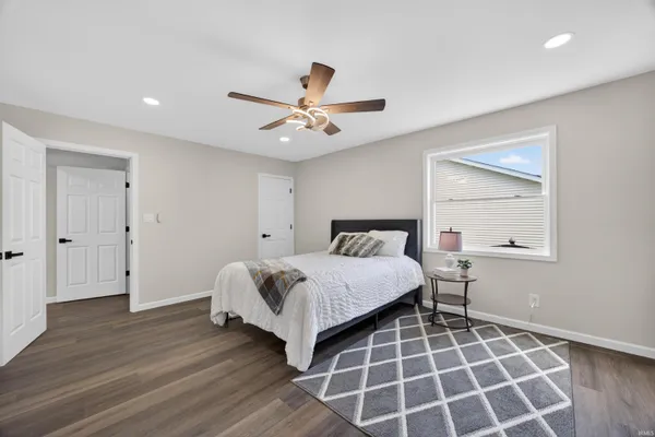 $298,000 | 524 West Johnson Street, Sullivan, IN 47882