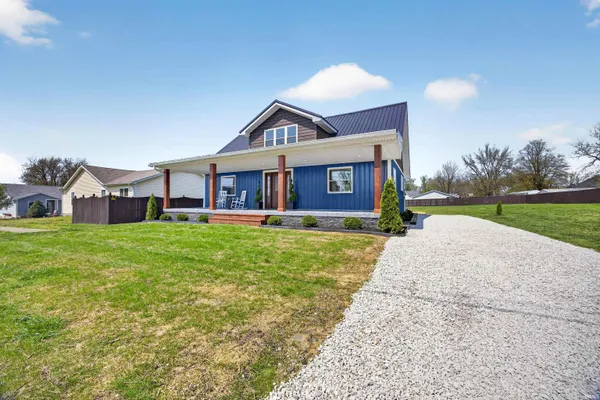 $298,000 | 524 West Johnson Street, Sullivan, IN 47882