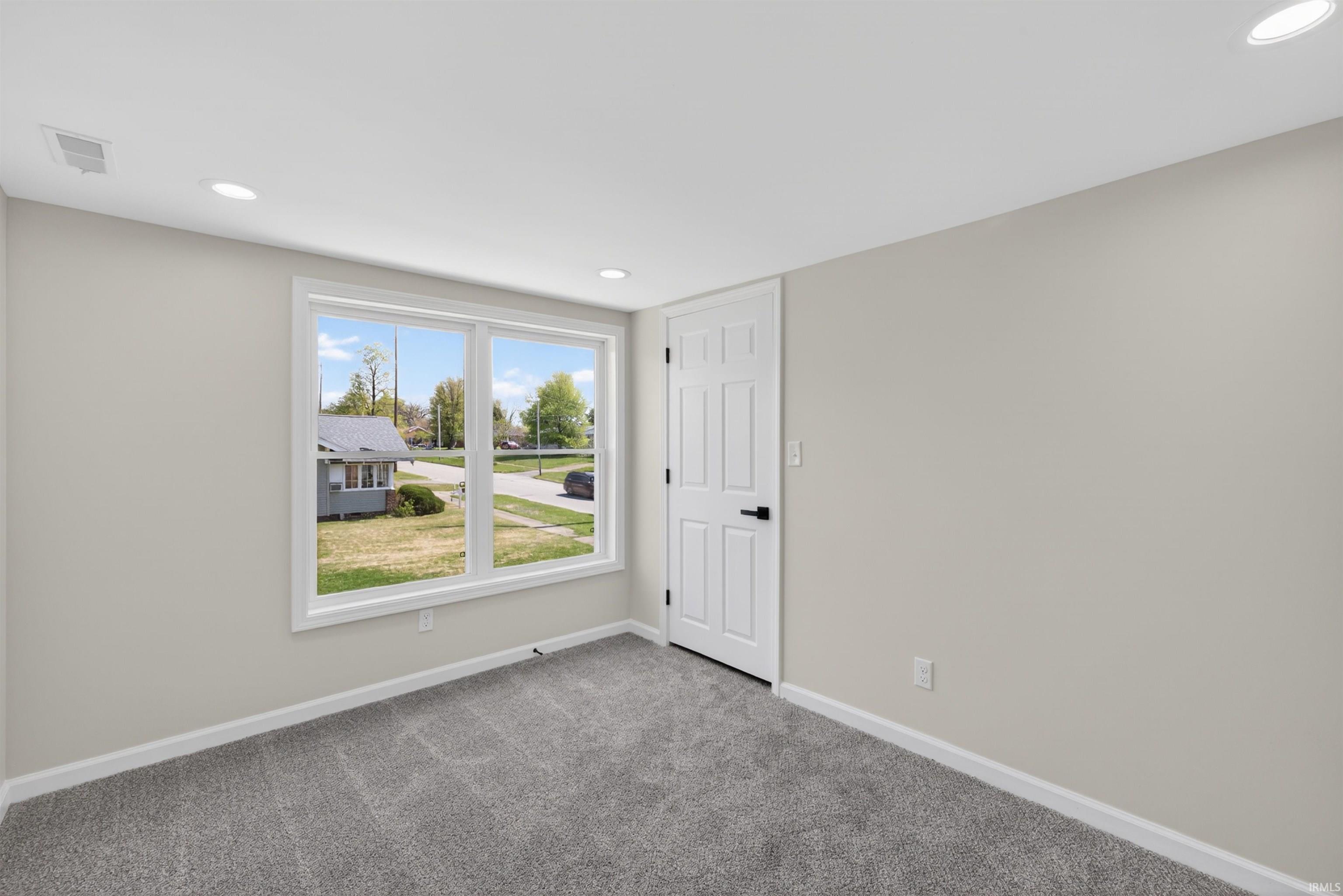 524 West Johnson Street Sullivan, IN 47882 - Photo 25 of 36