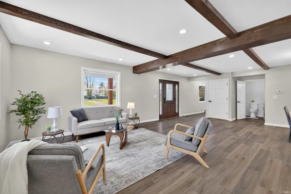 $298,000 | 524 West Johnson Street, Sullivan, IN 47882