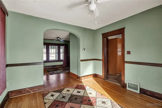 $249,900 | 519 East Thompson Street, North Tonawanda, NY 14120