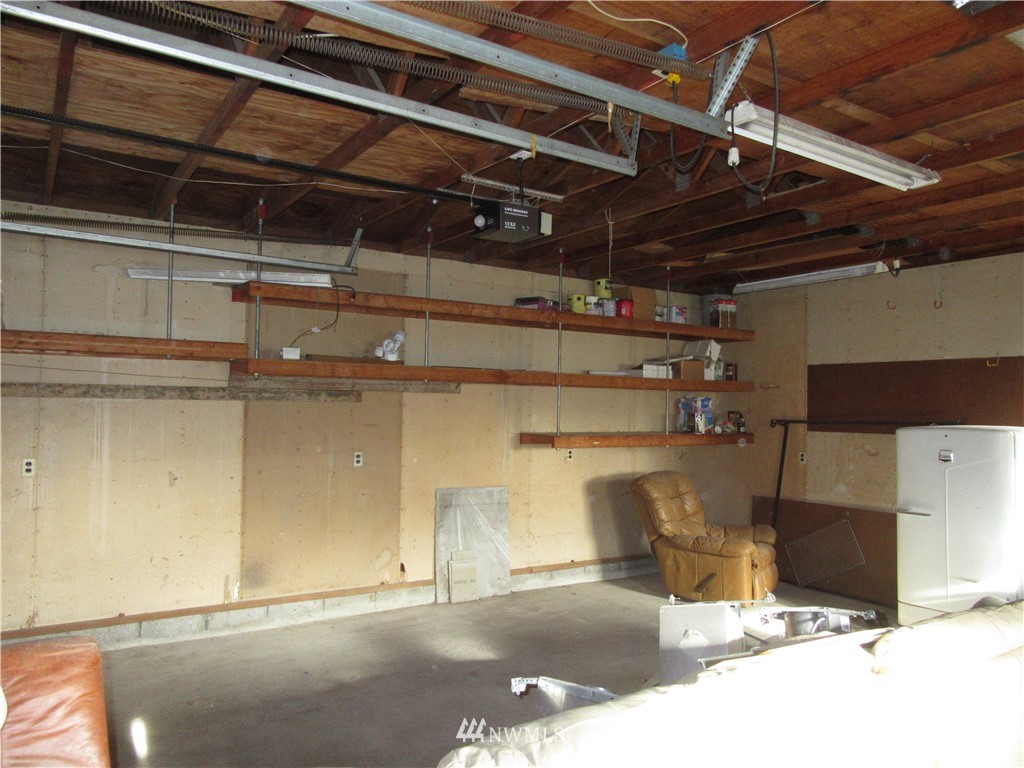 3504 Pine Road Northeast Bremerton, WA 98310 - Photo 22 of 24 Gallery Image 22