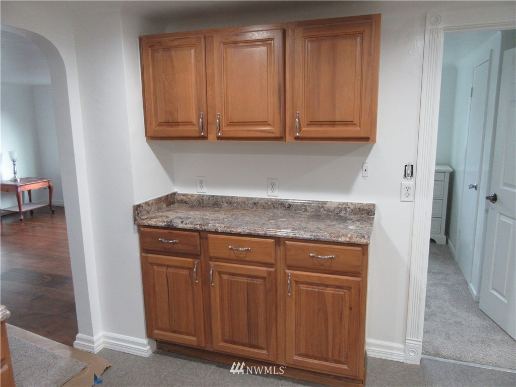 3504 Pine Road Northeast Bremerton, WA 98310 - Photo 8 of 24 Gallery Image 8