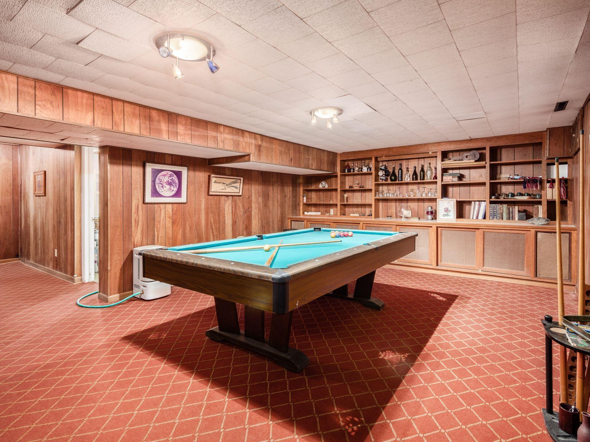 628 Old Farm Road Columbus, OH 43213 - Photo 46 of 71 LL Rec Room