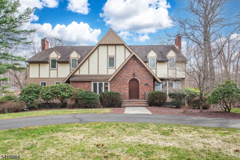 20 Arden Road Denville, NJ 07834 - Photo 1 of 37