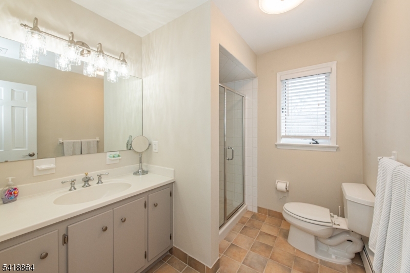 20 Arden Road Denville, NJ 07834 - Photo 24 of 37