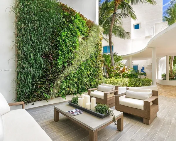 $37,500 | 50 South Pointe Drive, Unit TWN2, Miami Beach, FL 33139