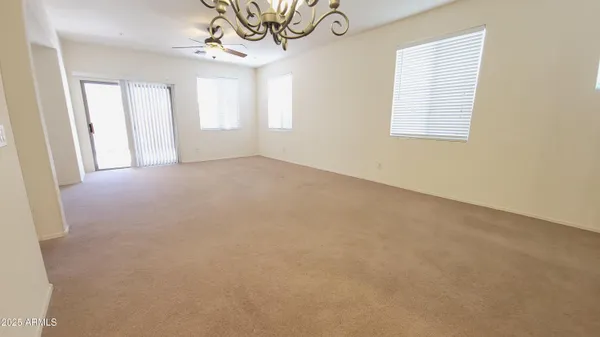 $1,995 | 991 East Cantebria Drive, Gilbert, AZ 85296