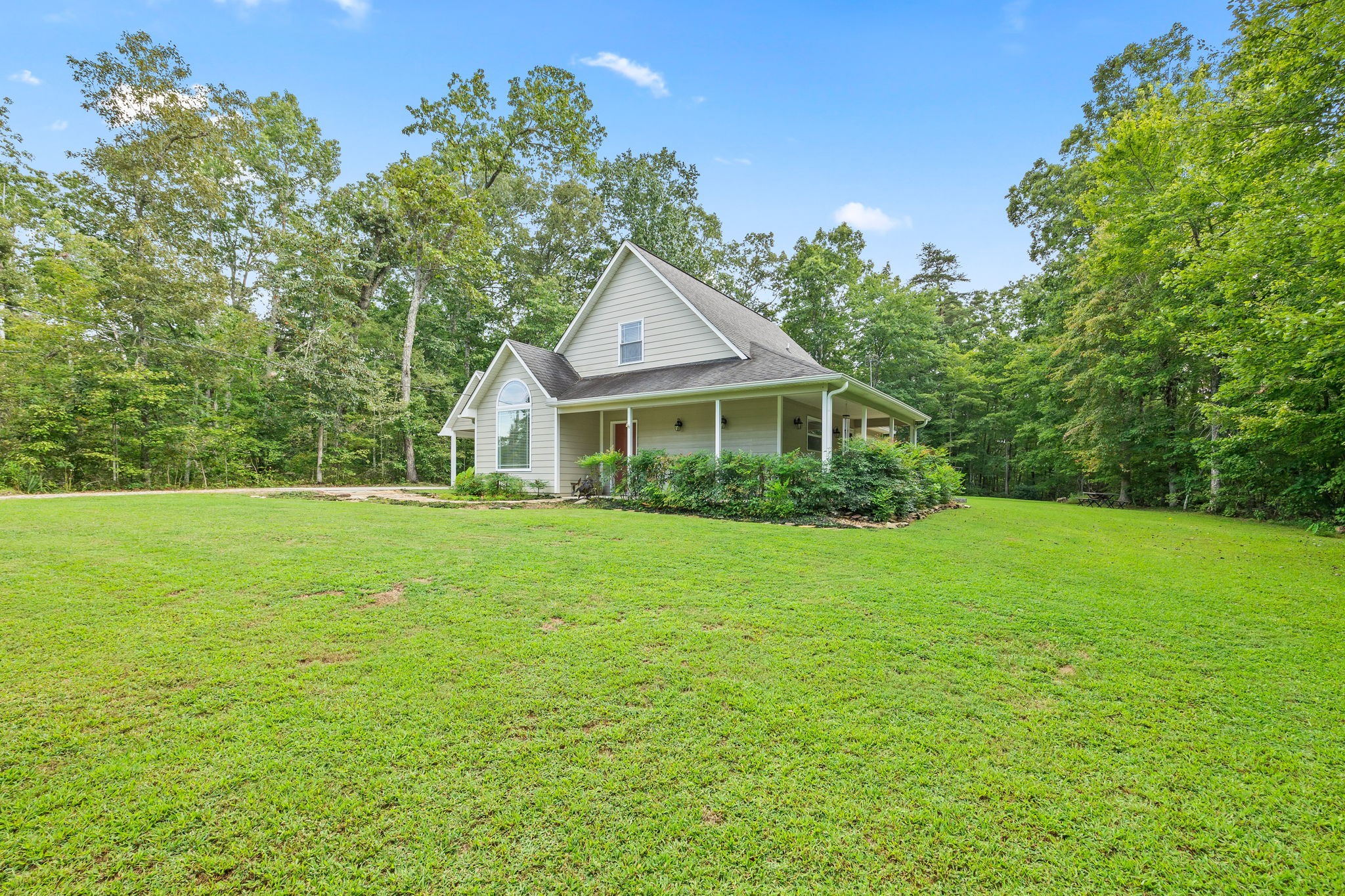 159 Honeysuckle Road Pikeville, TN 37367 - Photo 6 of 34