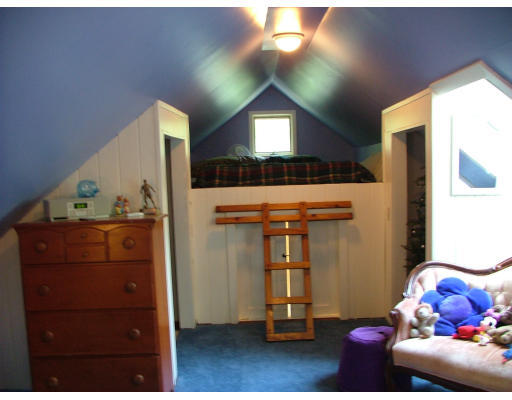 174 Adams Road Oakham, MA 01068 - Photo 11 of 17