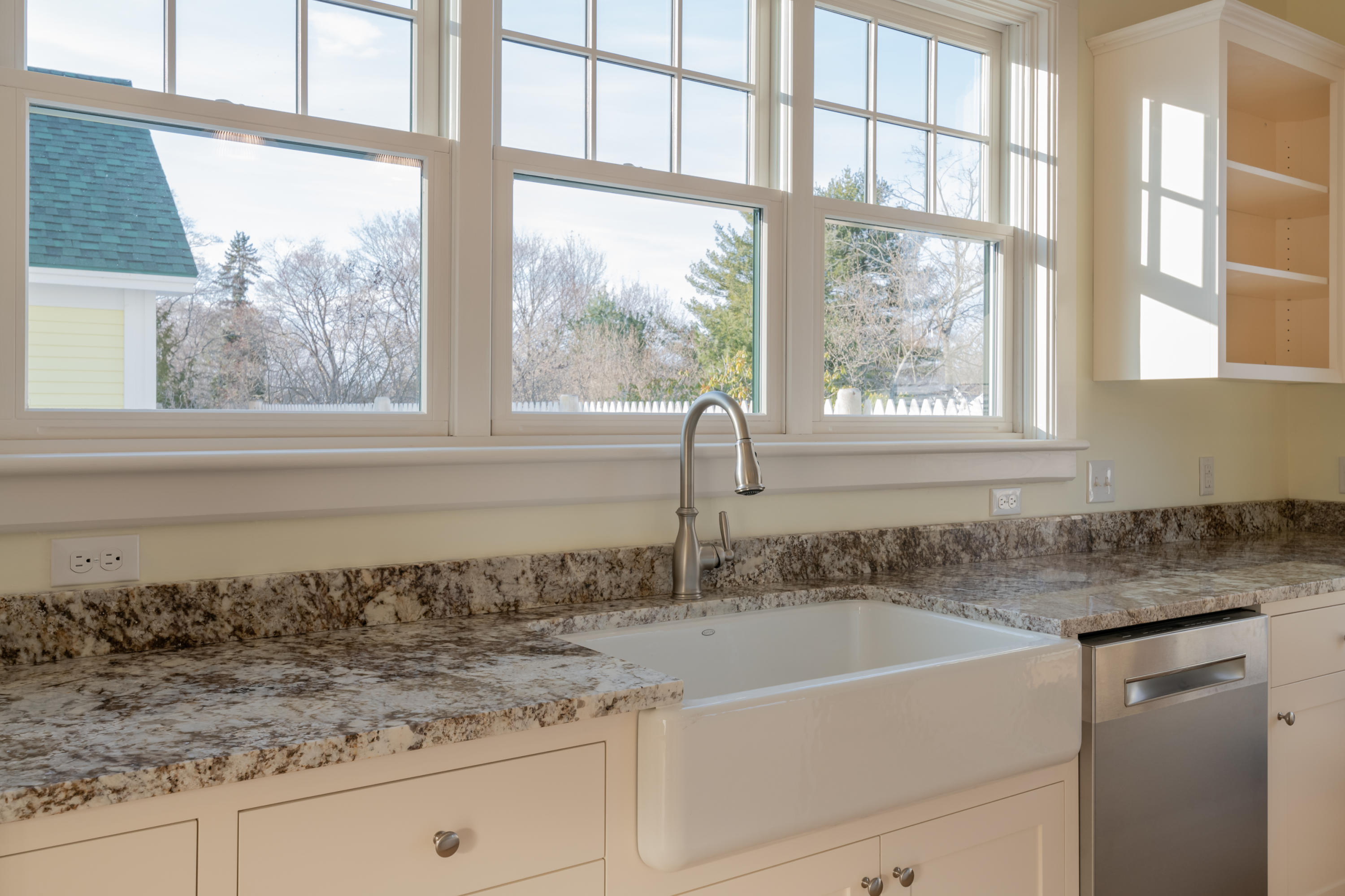 109 Oak Street Bath, ME 04530 - Photo 14 of 51 109 Oak St-12