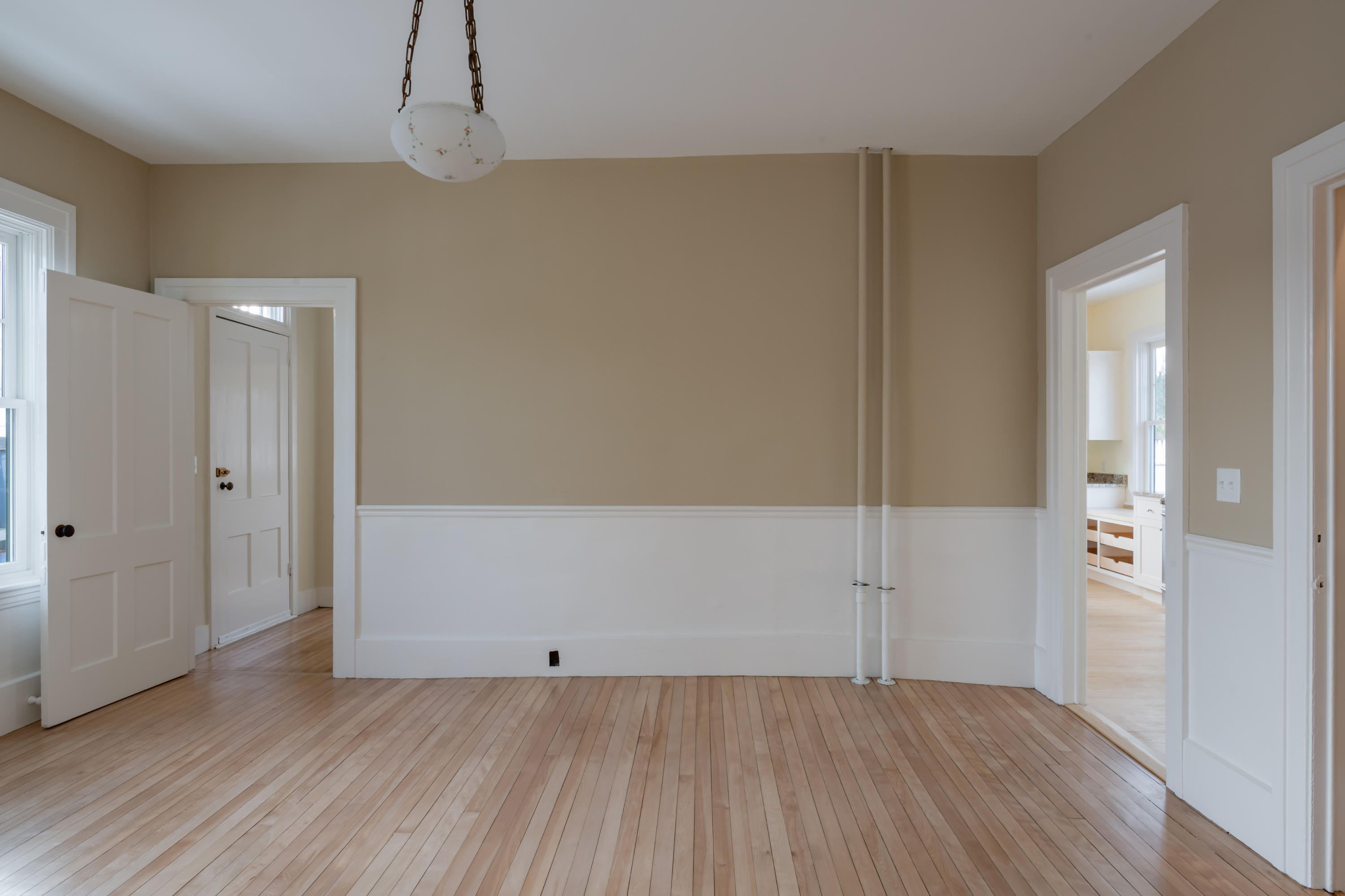 109 Oak Street Bath, ME 04530 - Photo 6 of 51 109 Oak St-21