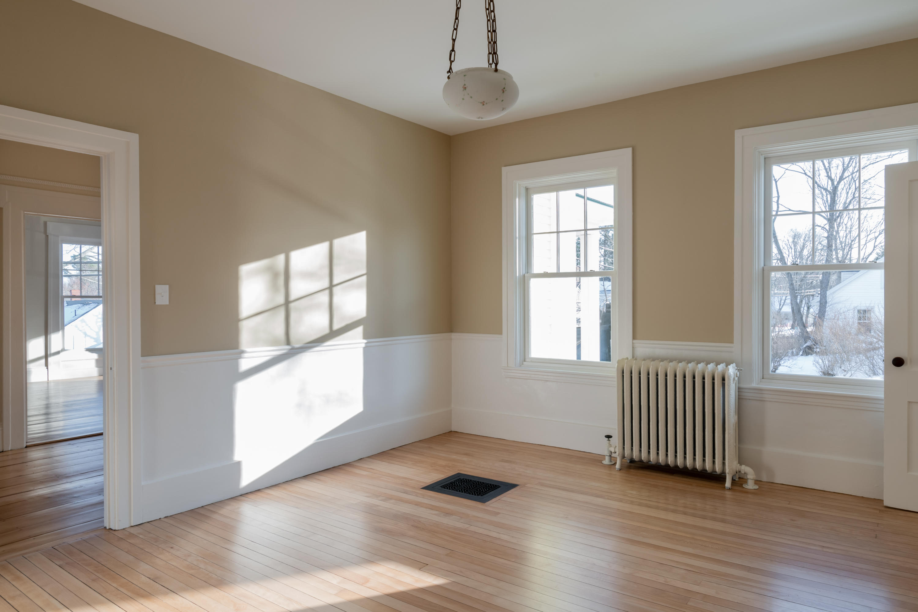 109 Oak Street Bath, ME 04530 - Photo 8 of 51 109 Oak St-16