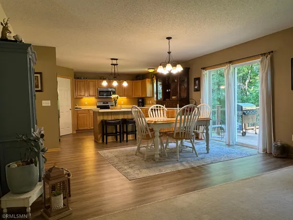 $574,900 | 6757 145th Street, Milaca, MN 56353