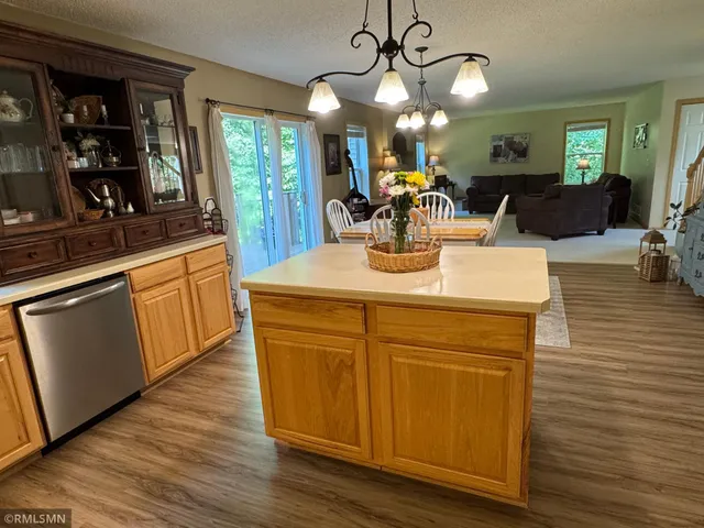 $589,900 | 6757 145th Street, Milaca, MN 56353