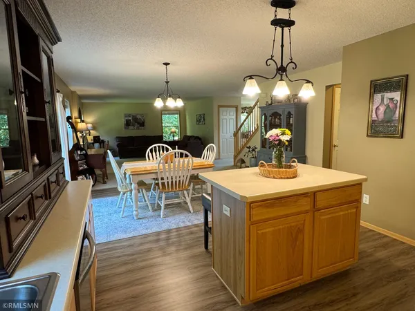 $574,900 | 6757 145th Street, Milaca, MN 56353