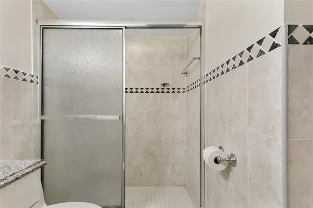 $3,200 | 1440 Brickell Bay Drive, Unit 705, Miami, FL 33131