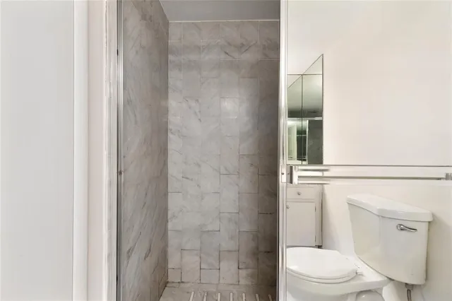 $3,200 | 1440 Brickell Bay Drive, Unit 705, Miami, FL 33131