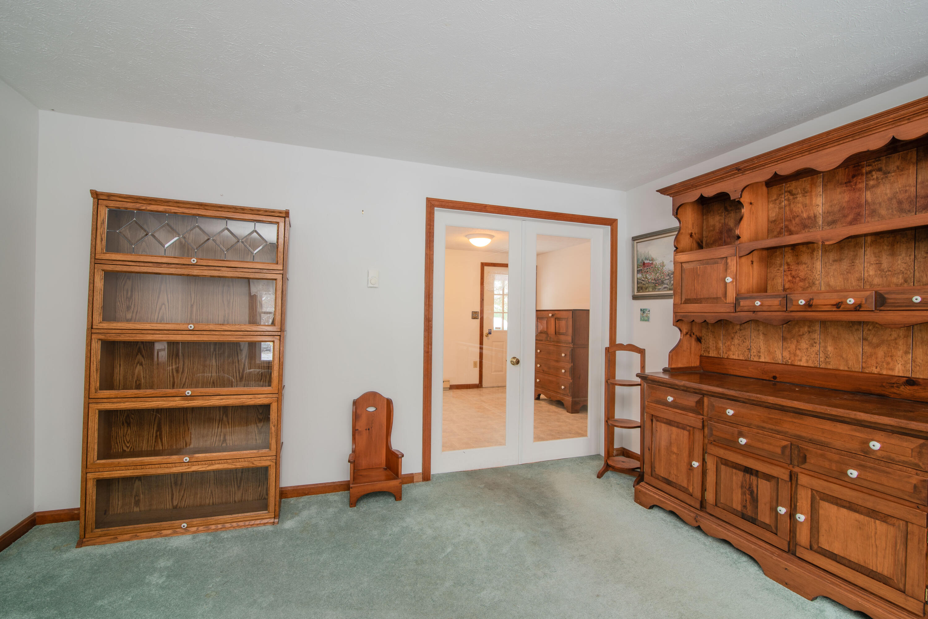 60 Brown Street, Unit 2 Kennebunk, ME 04043 - Photo 7 of 28 Living Room