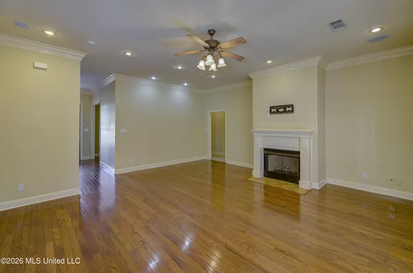 $449,000 | 103 Carlton Pl Drive, Vicksburg, MS 39180