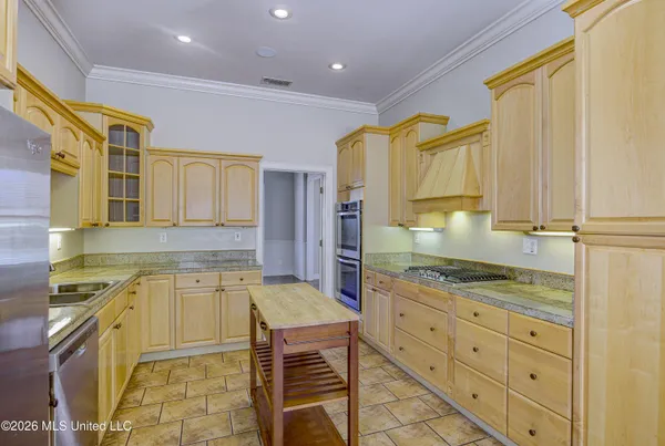 $449,000 | 103 Carlton Pl Drive, Vicksburg, MS 39180