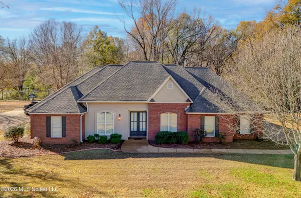 $449,000 | 103 Carlton Pl Drive, Vicksburg, MS 39180