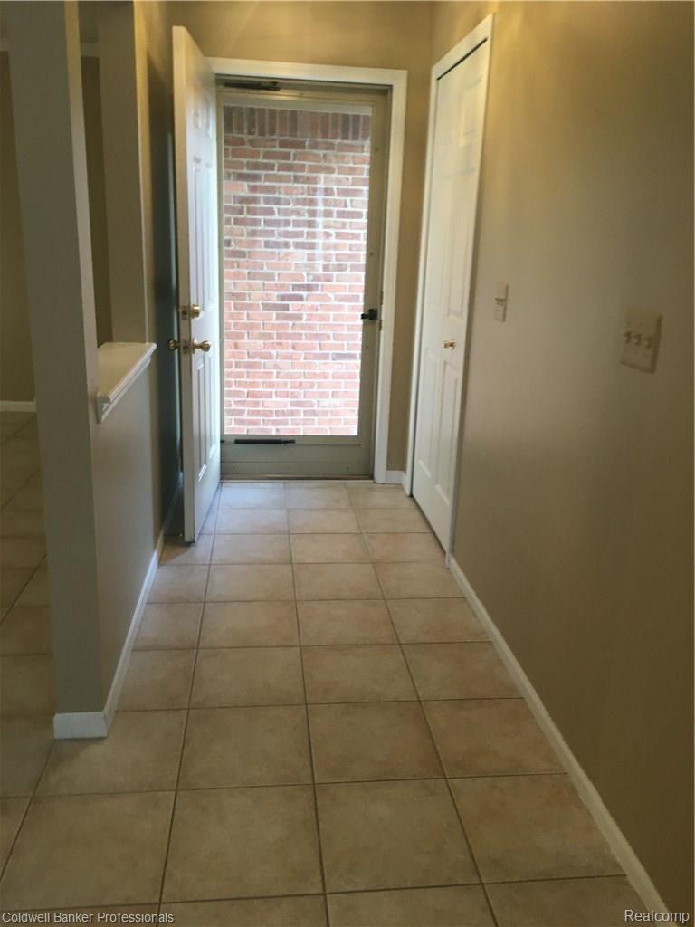 16903 Country Ridge Lane Macomb, MI 48044 - Photo 10 of 17 IMG-1771.JPG