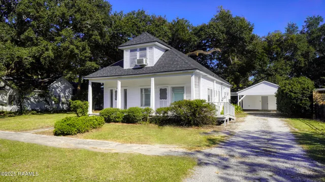 $120,000 | 207 Church Avenue, Kaplan, LA 70548