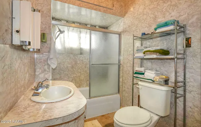 $120,000 | 207 Church Avenue, Kaplan, LA 70548