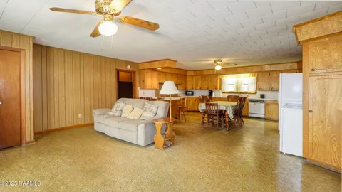 $120,000 | 207 Church Avenue, Kaplan, LA 70548