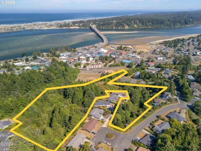 $649,000 | 5000 Cedar, Waldport, OR 97394