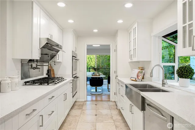 $1,650,000 | 4630 152nd Place Southeast, Bellevue, WA 98006