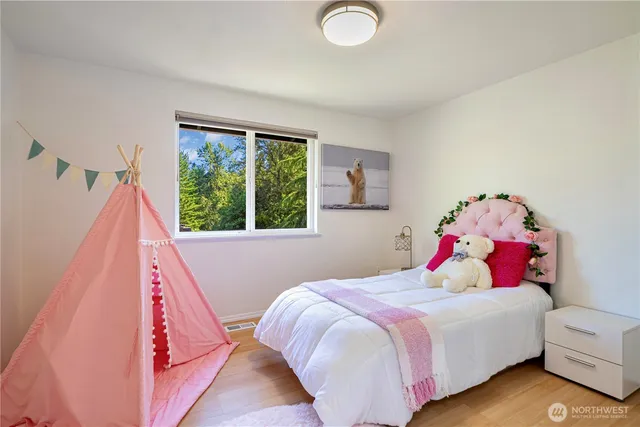 $1,650,000 | 4630 152nd Place Southeast, Bellevue, WA 98006