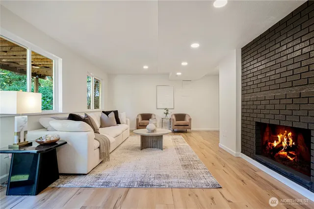 $1,650,000 | 4630 152nd Place Southeast, Bellevue, WA 98006