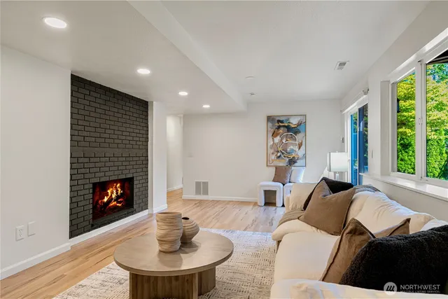 $1,650,000 | 4630 152nd Place Southeast, Bellevue, WA 98006