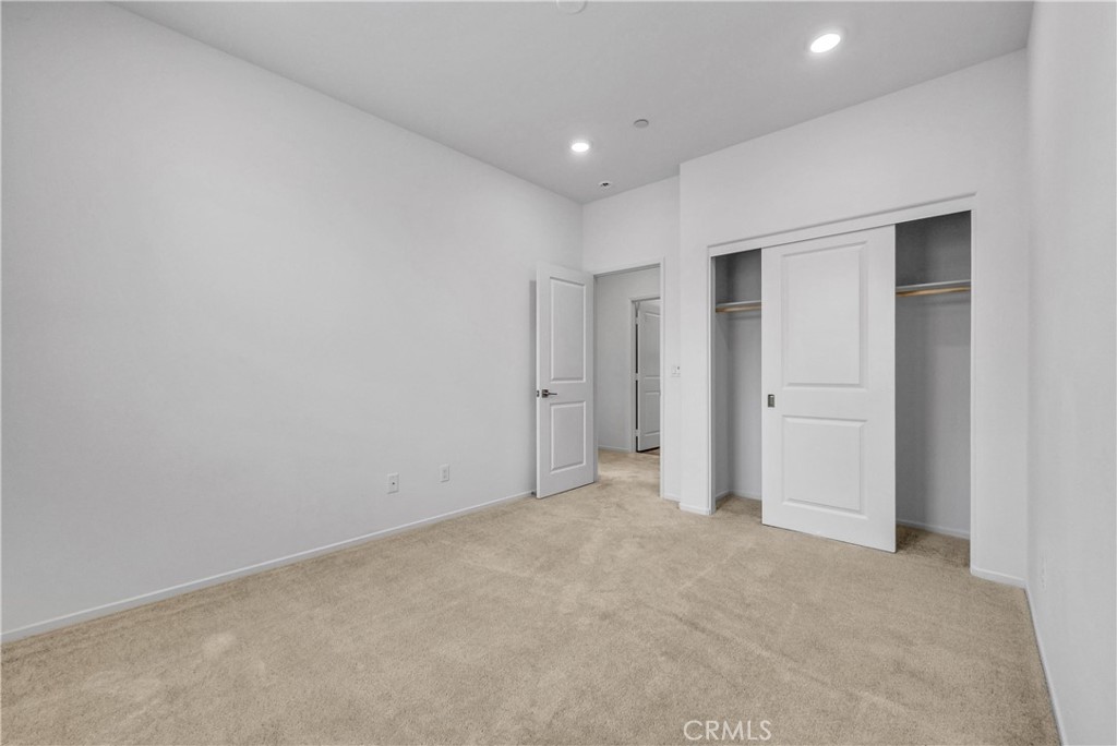 5584 Kate Way, Unit 10 Fontana, CA 92336 - Photo 22 of 42