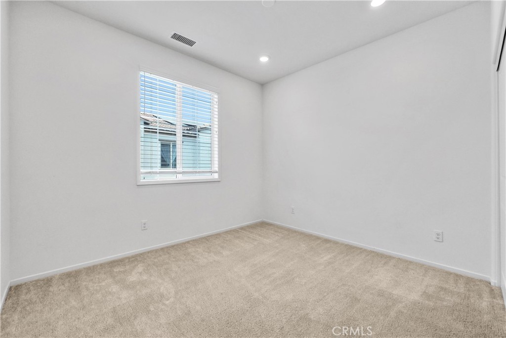 5584 Kate Way, Unit 10 Fontana, CA 92336 - Photo 23 of 42